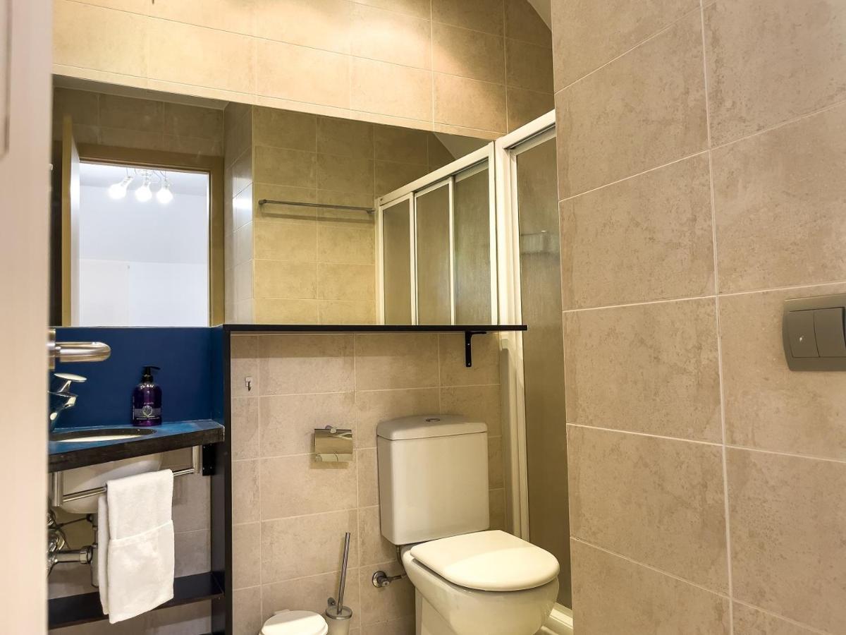 Appartement Leevin Student Barcelone Extérieur photo